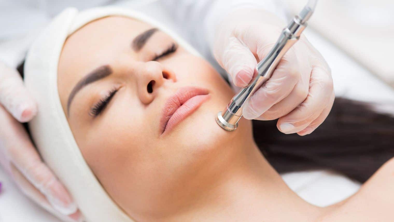 1768248622_ee4eaf7fb5974356bfeba79958522128-1-1